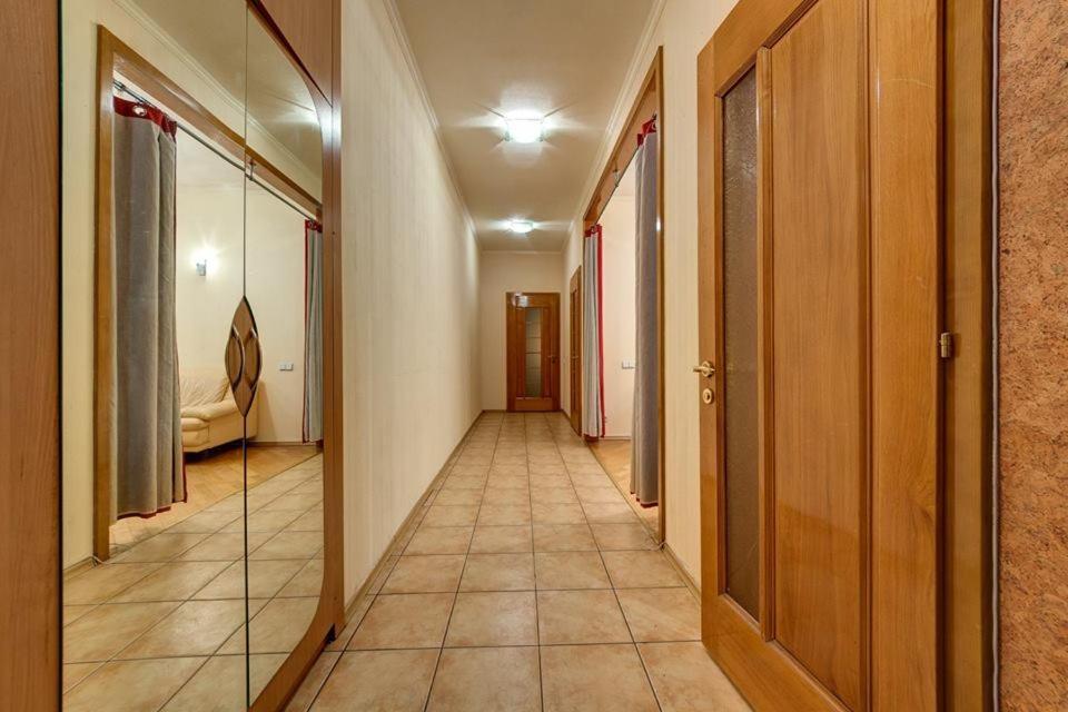 Apartments On Shota Rustaveli Kiev Exterior foto