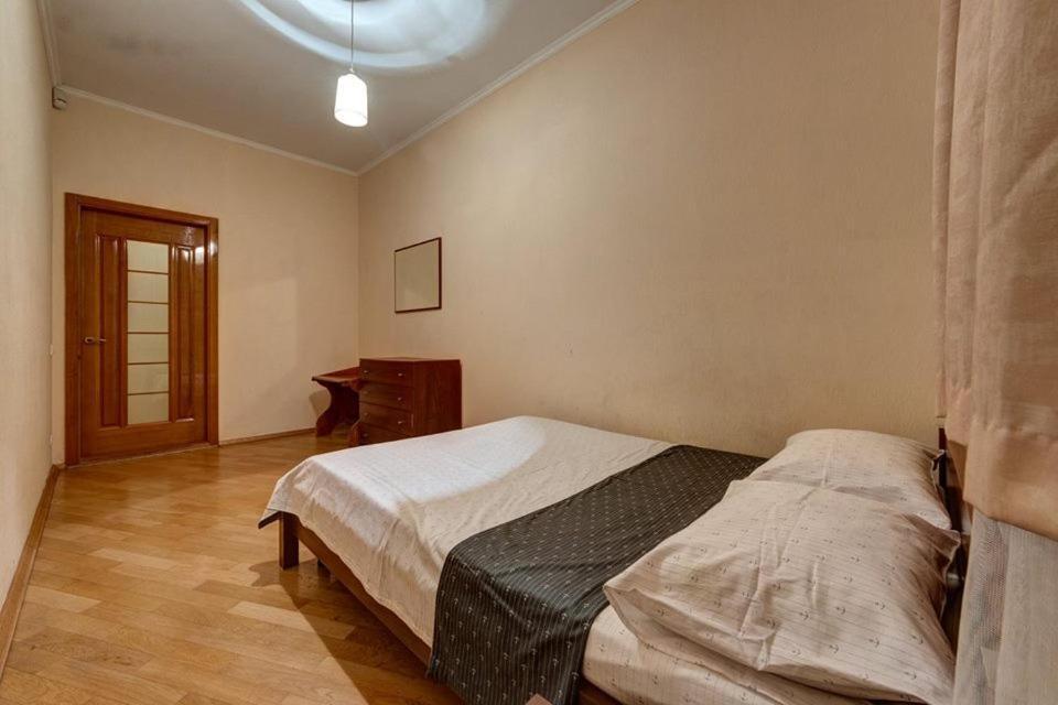 Apartments On Shota Rustaveli Kiev Exterior foto