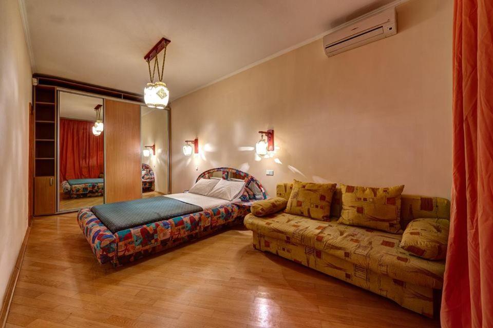 Apartments On Shota Rustaveli Kiev Exterior foto